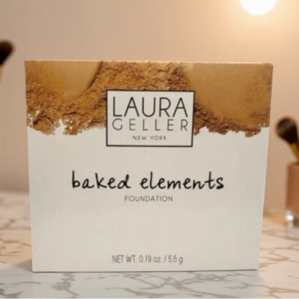Laura Geller New York
Baked Elements Foundation In Color
“Deep” NIB